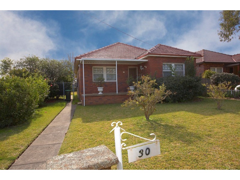 30 Carlton Parade, Punchbowl NSW 2196