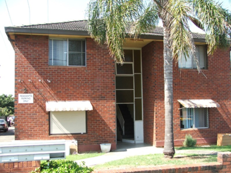 4/2 Lancelot Street, Punchbowl NSW 2196