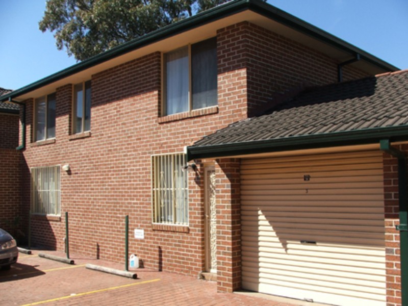 3/14 Nicoll Street, Roselands NSW 2196