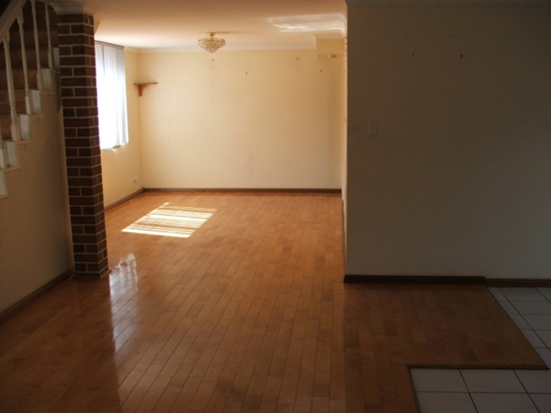 3/14 Nicoll Street, Roselands NSW 2196