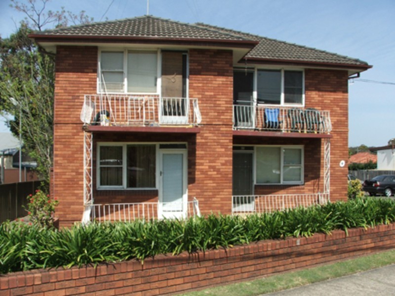 4-6 Omnibus Road, Kingsgrove NSW 2208