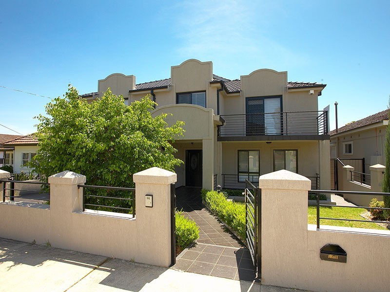 9 Lavender Avenue, Punchbowl NSW 2196