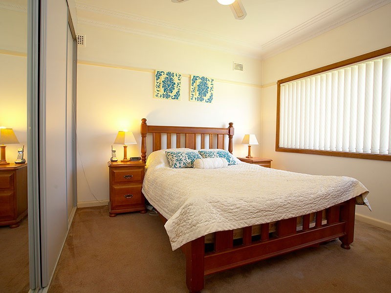 25 Alverstone Street, Riverwood NSW 2210