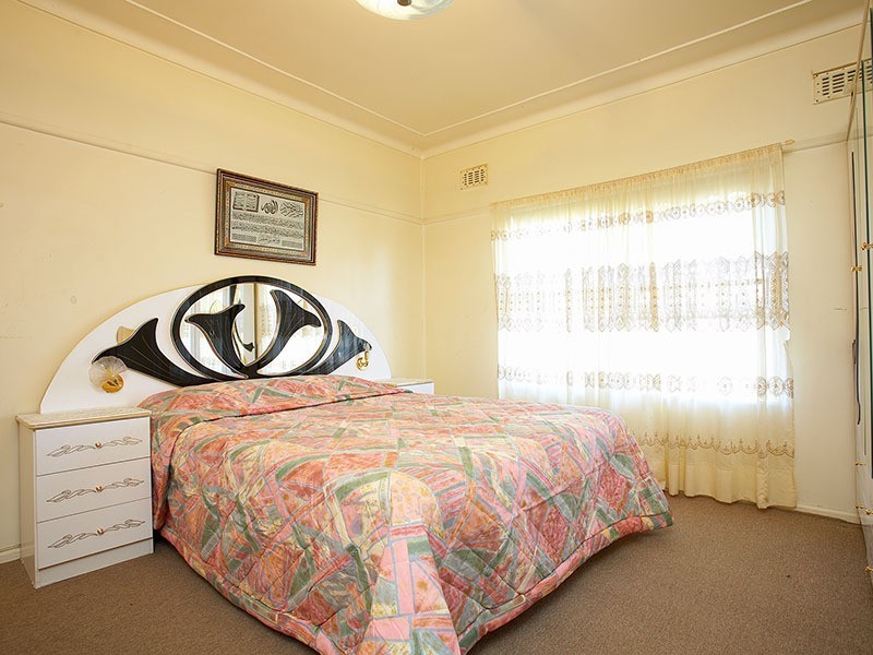 212 Sylvania Road North Road, Miranda NSW 2228