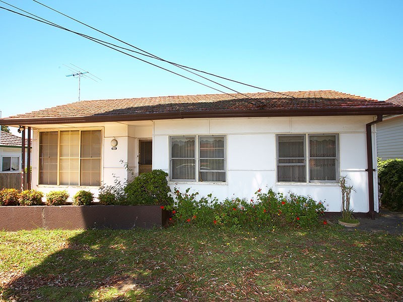 212 Sylvania Road North Road, Miranda NSW 2228