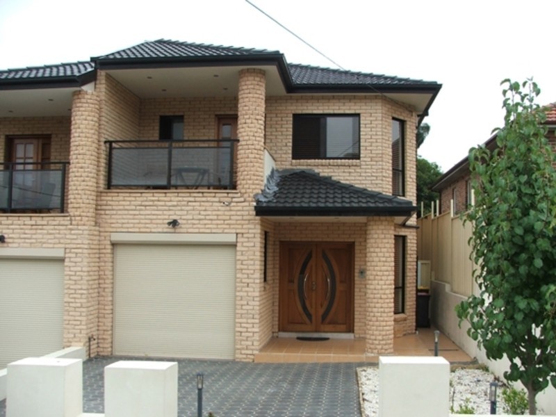 6 Harold Street, Mount Lewis NSW 2190