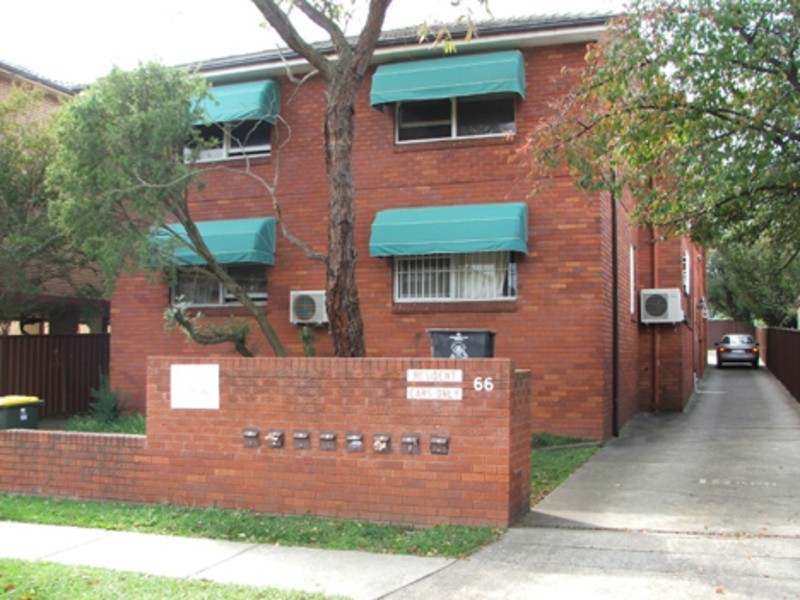 8/66 Denman Avenue, Wiley Park NSW 2195