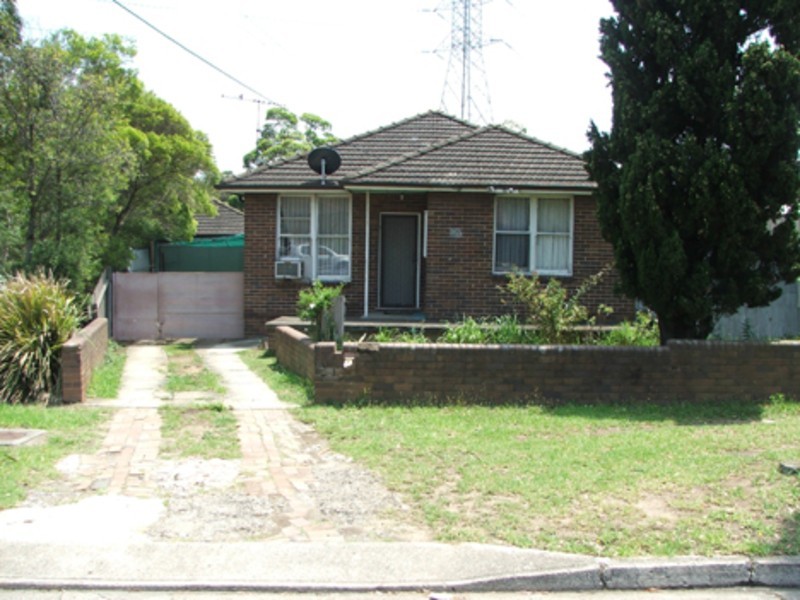 23 Weyland Avenue, Punchbowl NSW 2196