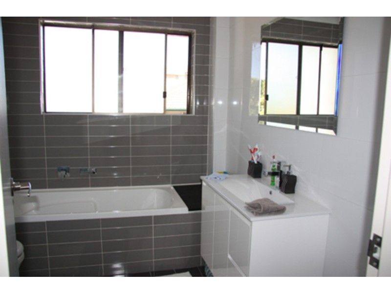 6/28 Ernest Street, Lakemba NSW 2195