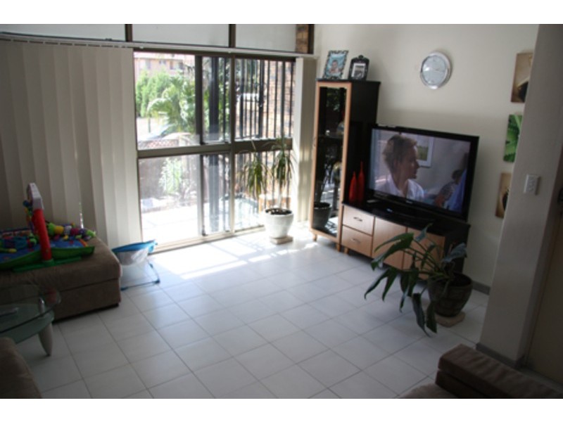 6/28 Ernest Street, Lakemba NSW 2195