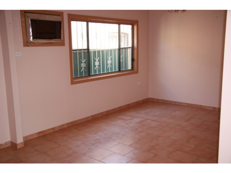 52 Gowrie Avenue, Punchbowl NSW 2196