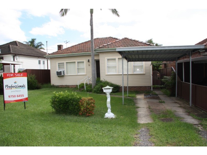 9 Blenman Avenue, Punchbowl NSW 2196