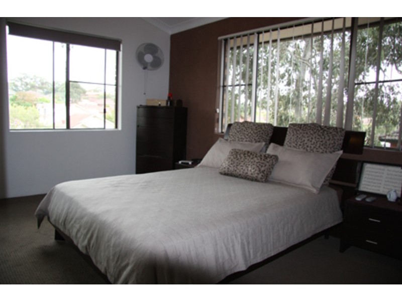 1/28-30 Ernest Street, Lakemba NSW 2195