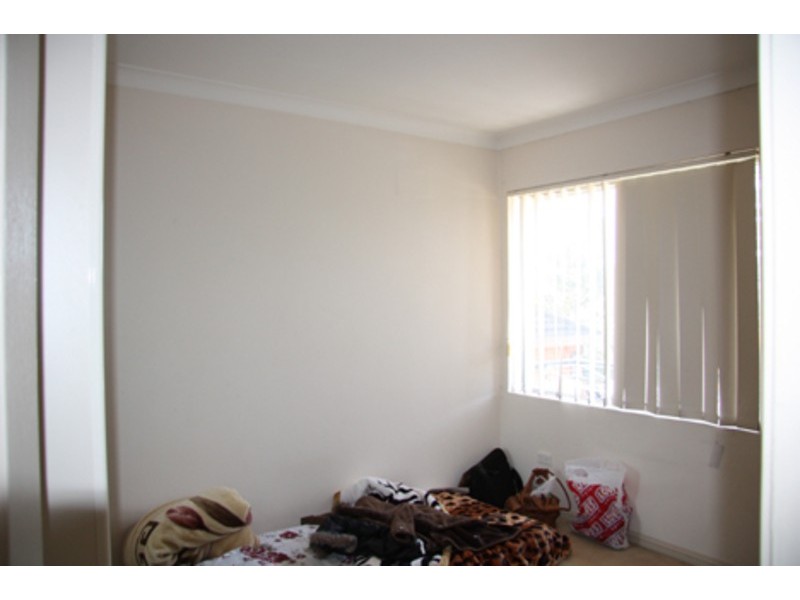 8/112 Rossmore Avenue, Punchbowl NSW 2196