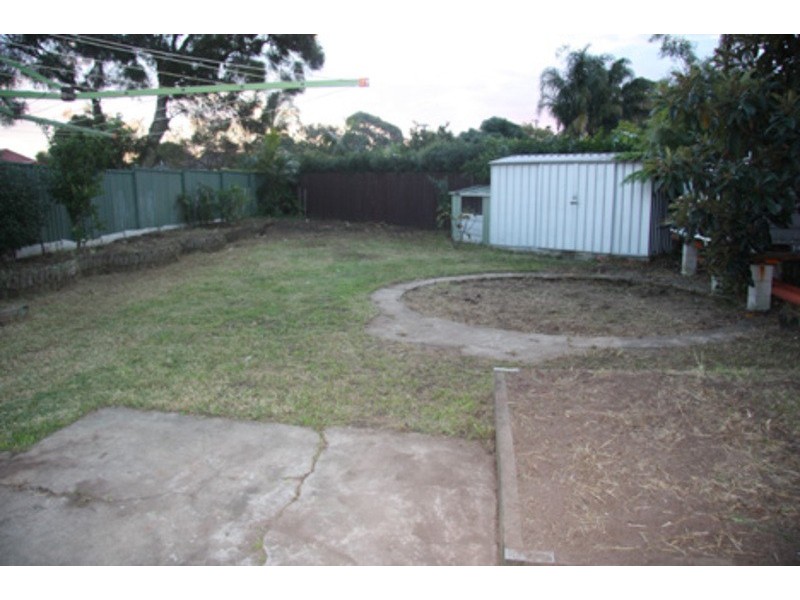 9 Sunny Crescent, Punchbowl NSW 2196
