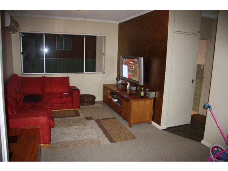2/86 Victoria Road, Punchbowl NSW 2196