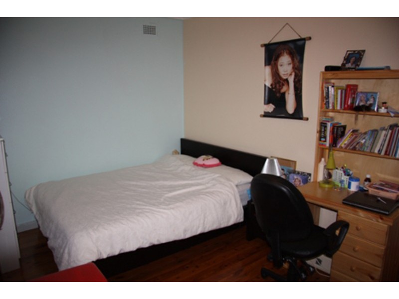 2/8 Faux Street, Wiley Park NSW 2195