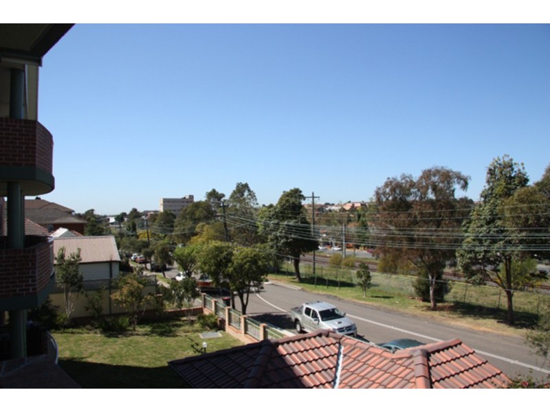 5/71 Railway Parade, Lakemba NSW 2195