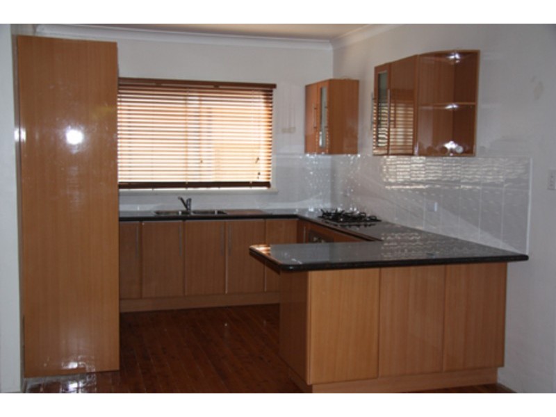 6 Linden Avenue, Punchbowl NSW 2196