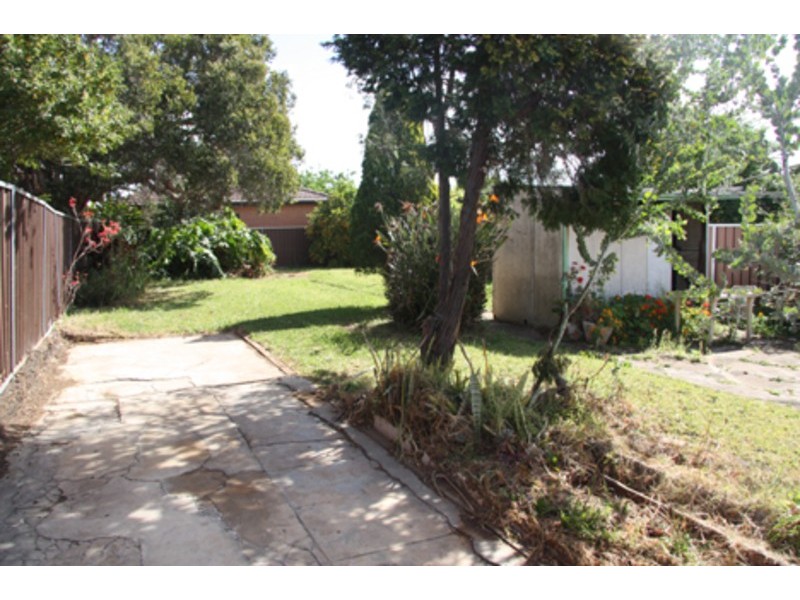 43 King Georges Road, Wiley Park NSW 2195