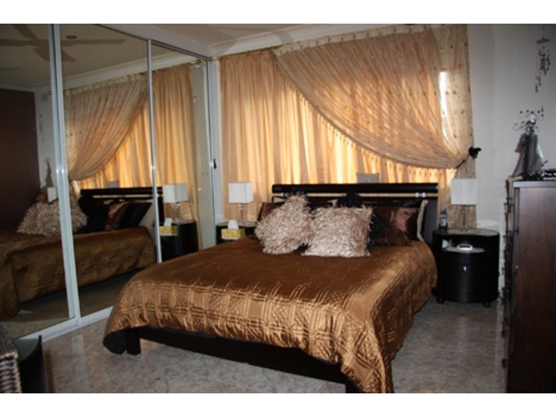 4/129 Victoria Road, Punchbowl NSW 2196