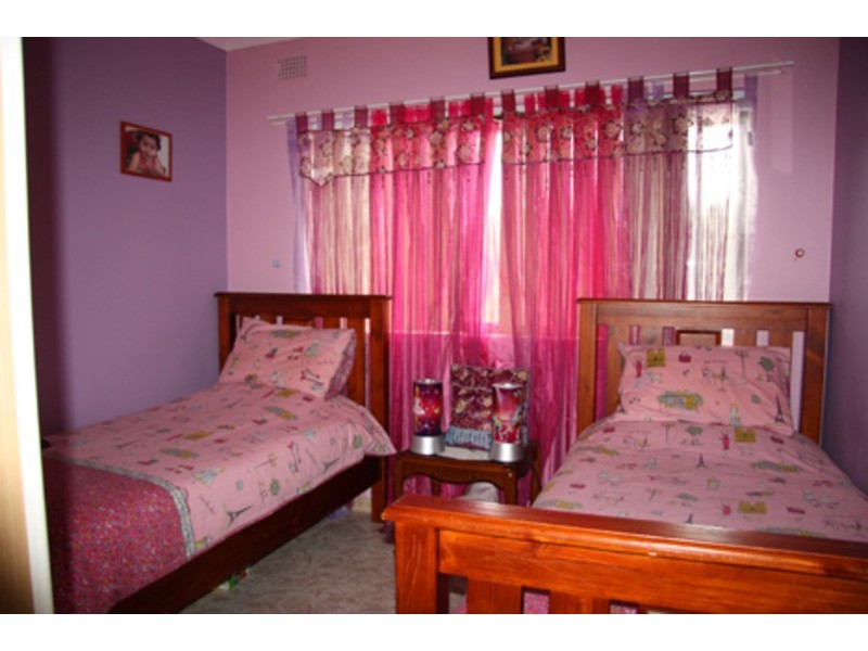 4/129 Victoria Road, Punchbowl NSW 2196