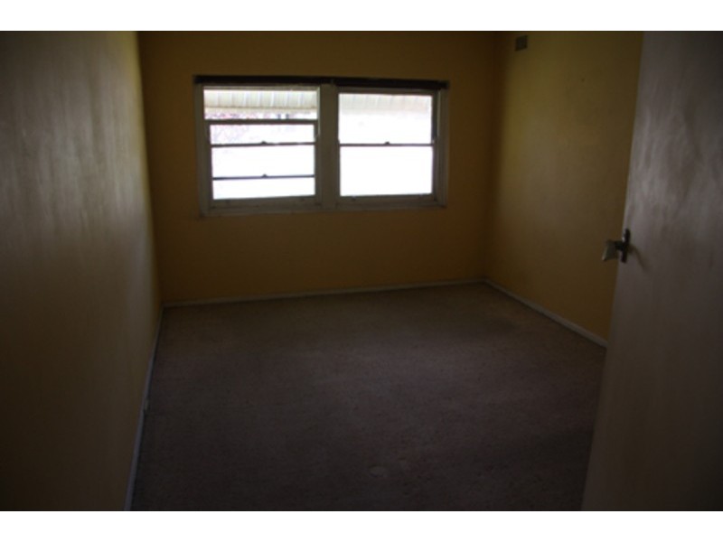 3 Blenman Avenue, Punchbowl NSW 2196