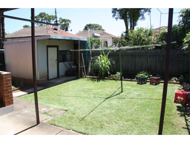 34 Rosemont Street, Punchbowl NSW 2196