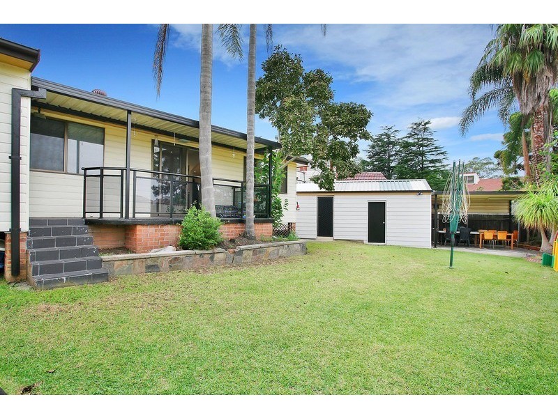 1 Nevada Crescent, Punchbowl NSW 2196