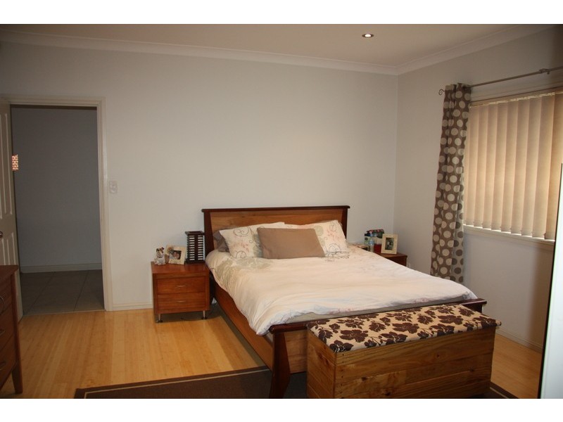 2/50 The Avenue, Yagoona NSW 2199