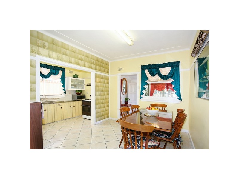 17 Cullens Road, Punchbowl NSW 2196