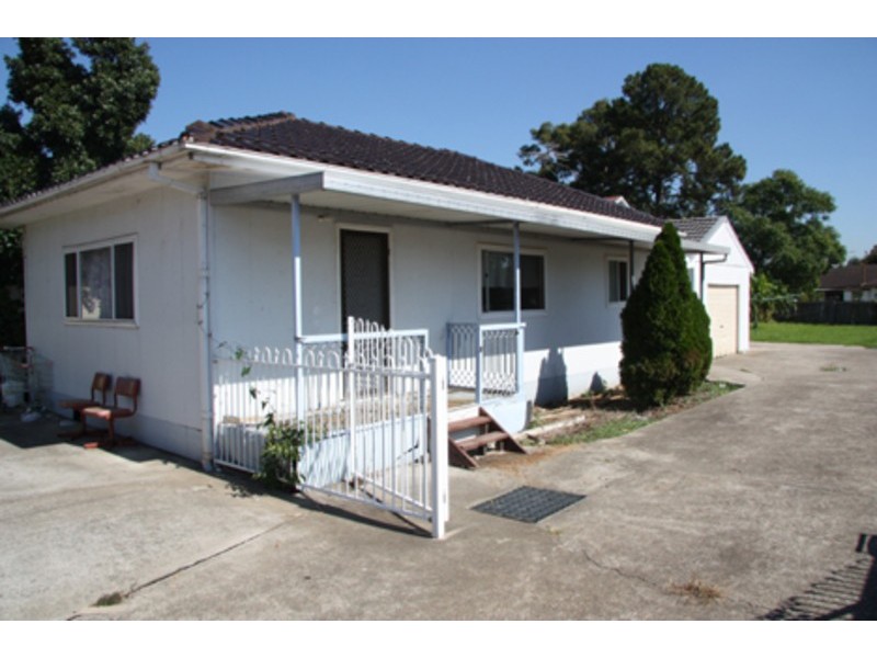 12 The Avenue Avenue, Yagoona NSW 2199