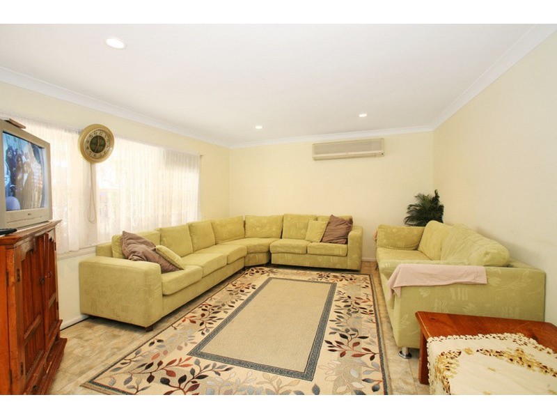 35 James Street, Punchbowl NSW 2196