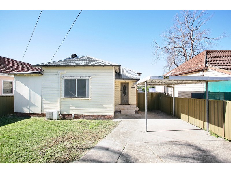 297 Noble Avenue, Greenacre NSW 2190