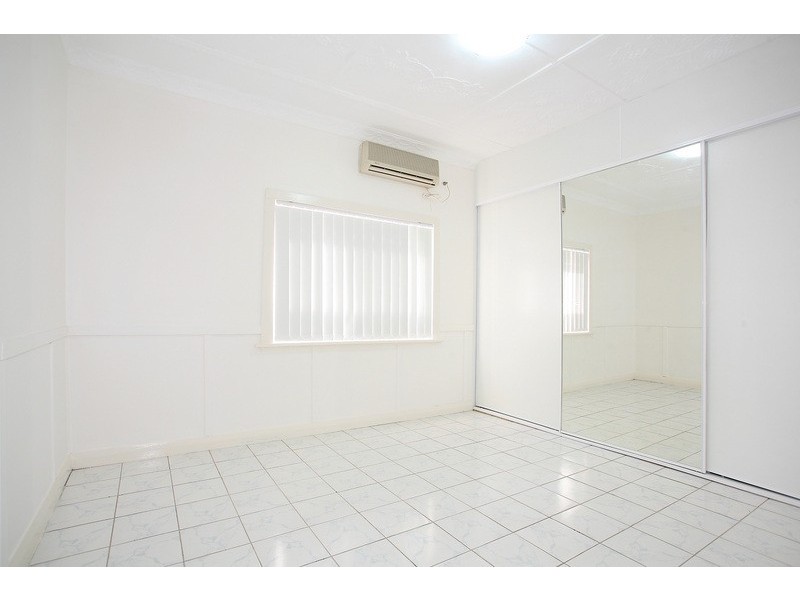 297 Noble Avenue, Greenacre NSW 2190