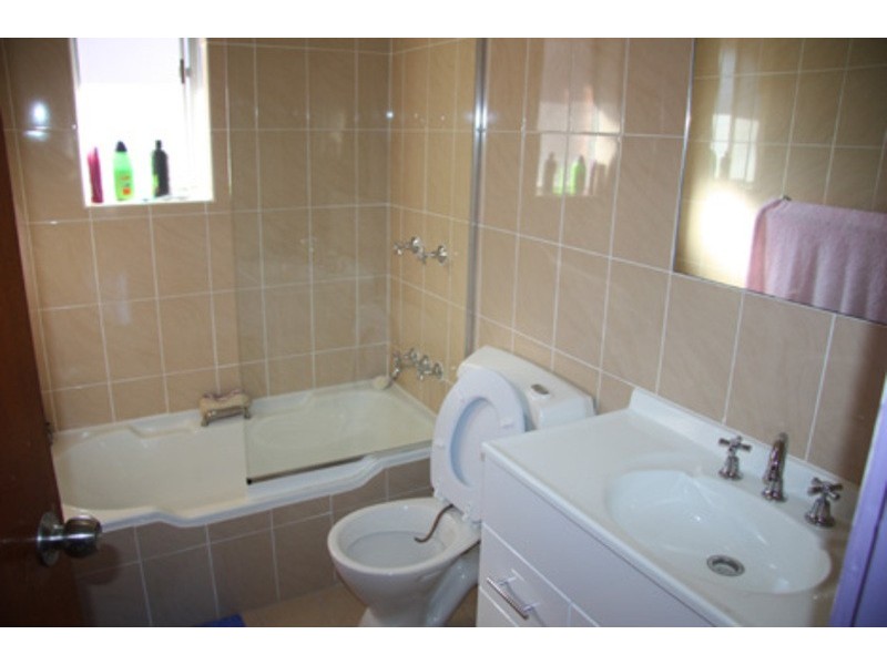 4/39 Arthur Street, Punchbowl NSW 2196