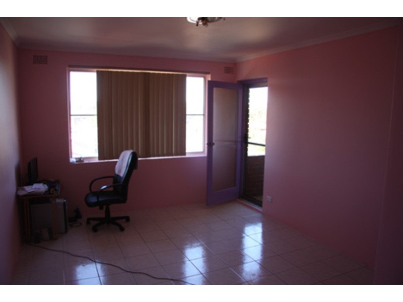 4/39 Arthur Street, Punchbowl NSW 2196