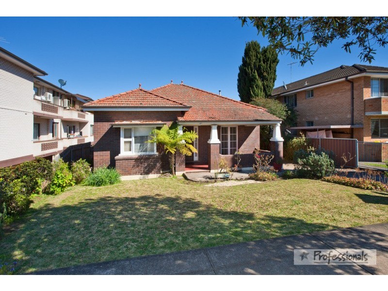 43 Matthews Street, Punchbowl NSW 2196