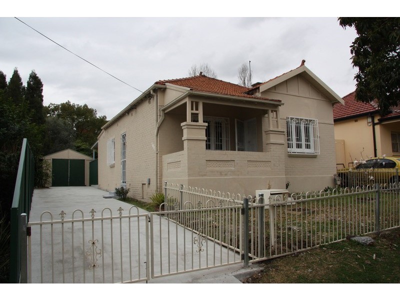 39 McCourt Street, Wiley Park NSW 2195