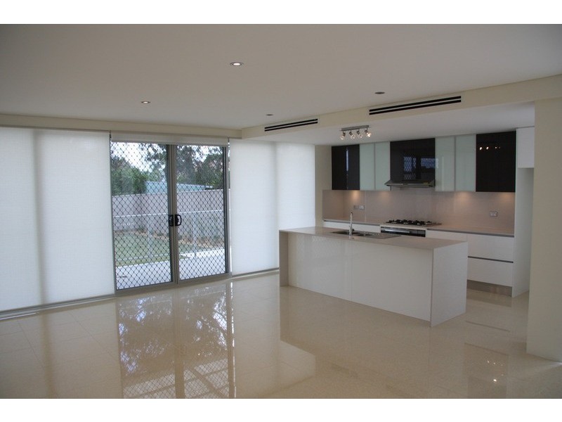 33 Cullens Road, Punchbowl NSW 2196