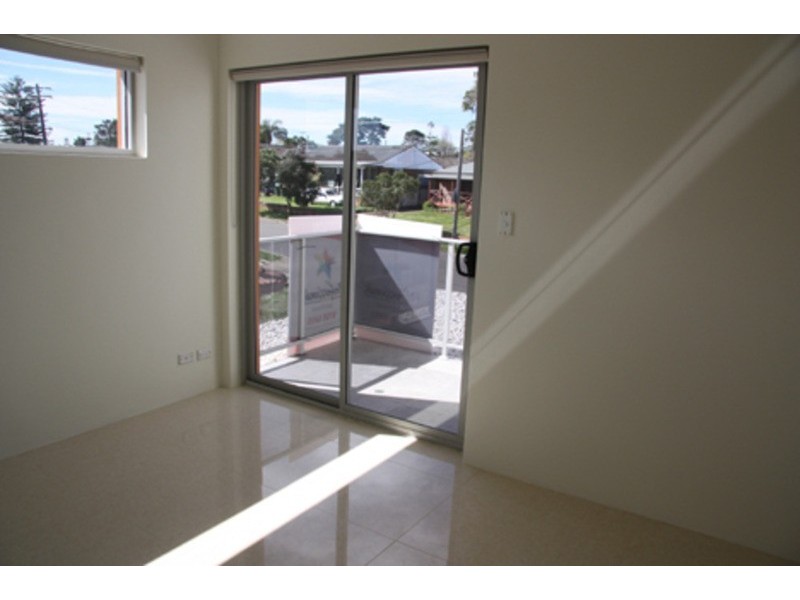 33 Cullens Road, Punchbowl NSW 2196