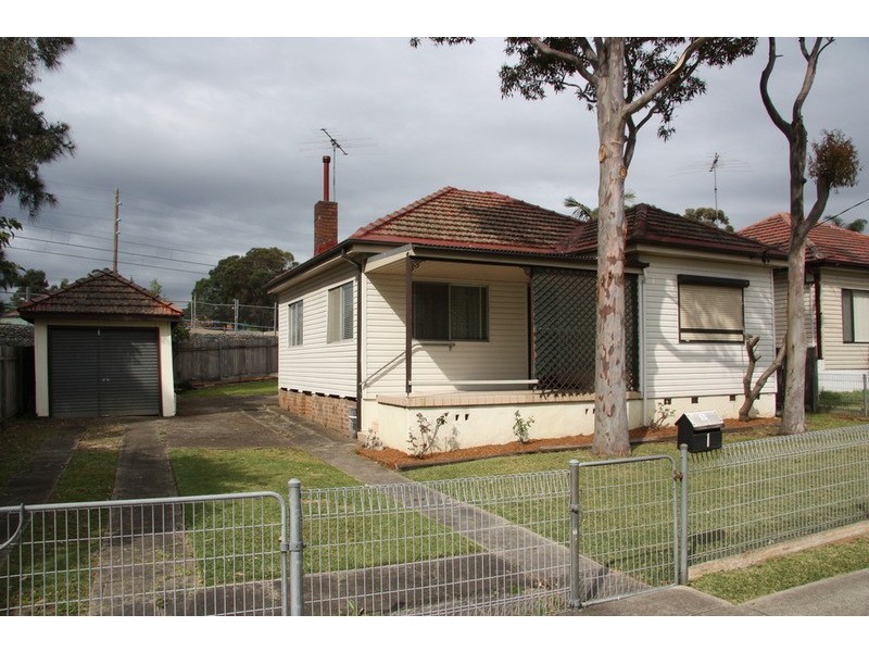 1 Josephine Street, Riverwood NSW 2210