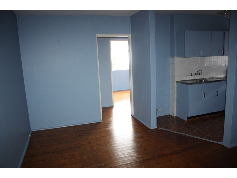 2/9 Viola Street, Punchbowl NSW 2196