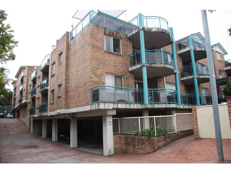 32/1-9 Rickard Road, Bankstown NSW 2200
