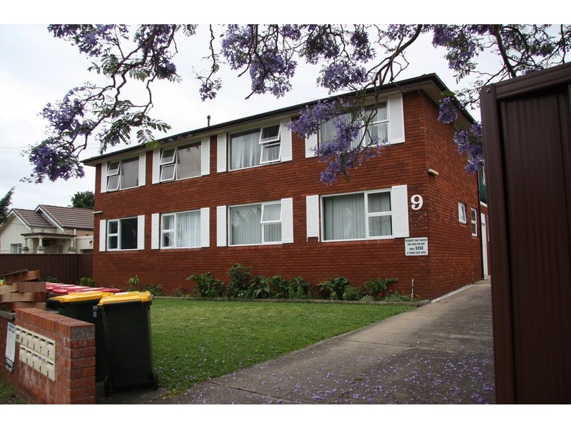 3/9 Viola Street, Punchbowl NSW 2196