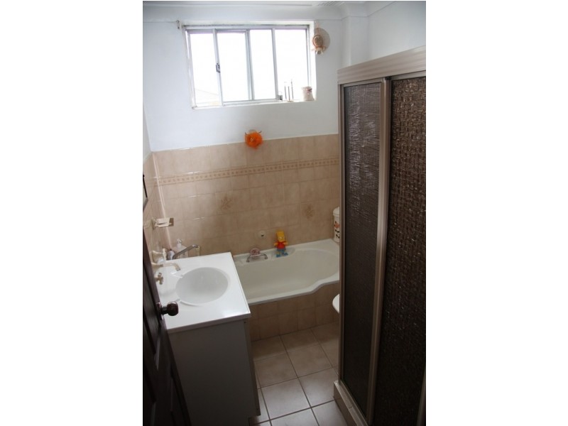 2/54 Arthur Street, Punchbowl NSW 2196