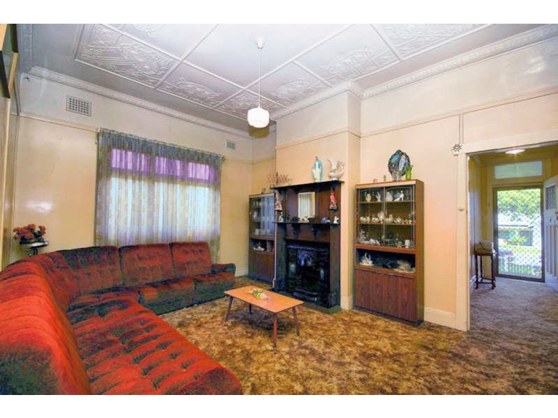 33 Scott Street, Punchbowl NSW 2196