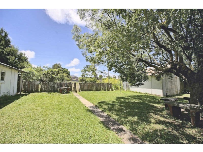 33 Scott Street, Punchbowl NSW 2196