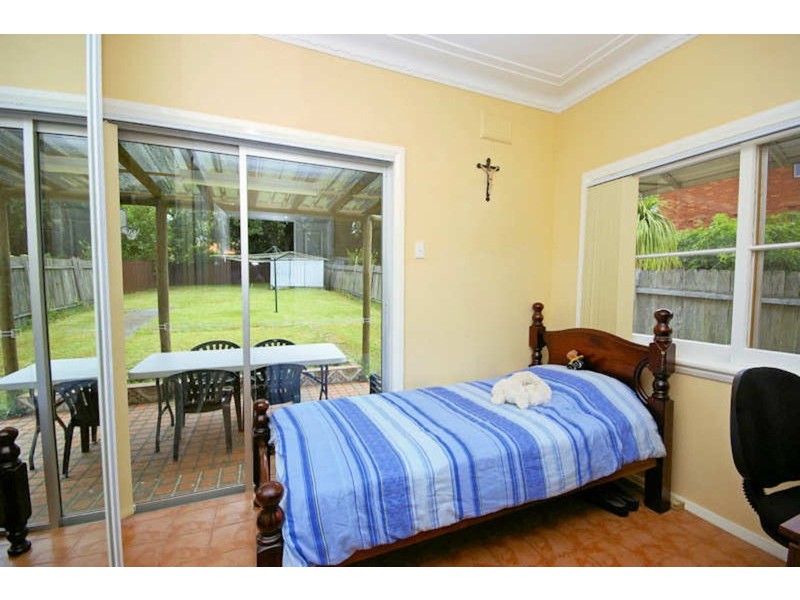 100 Rossmore Avenue, Punchbowl NSW 2196