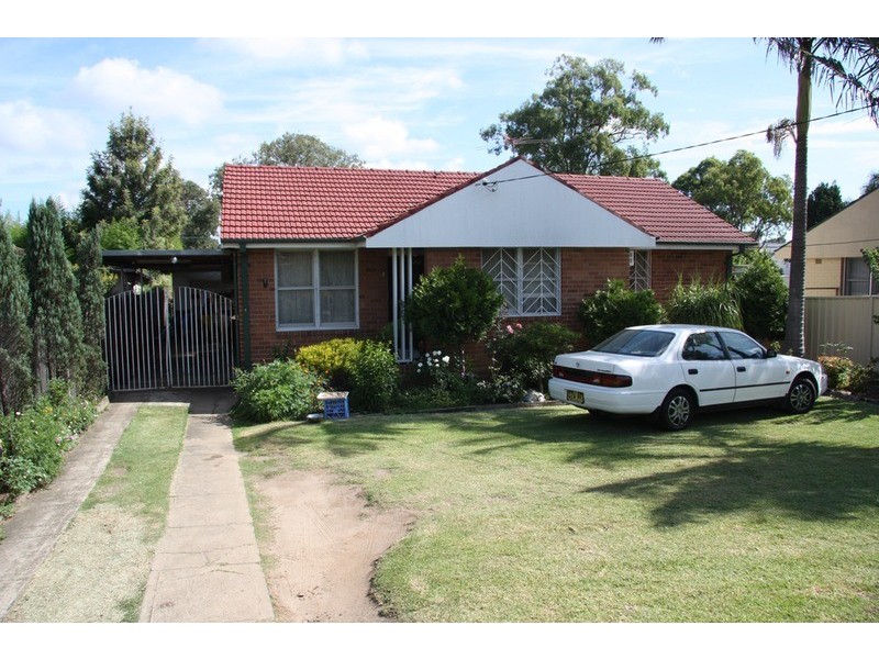 7 Kensington Avenue, Punchbowl NSW 2196